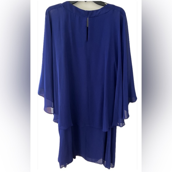 $199 Laura Dress, Excellent Condition -PLUS SIZE 18W - Picture 2 of 7